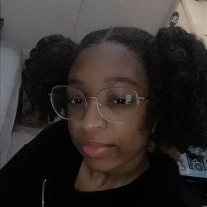 Meet your Posher, Jasmine